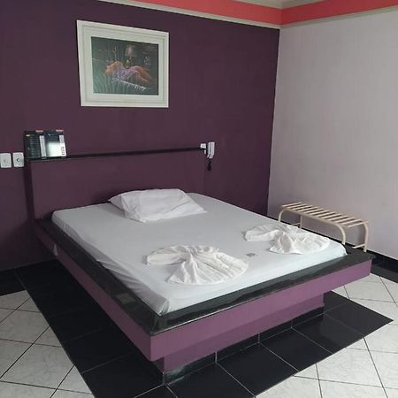 Bhaus Motel Marília 外观 照片